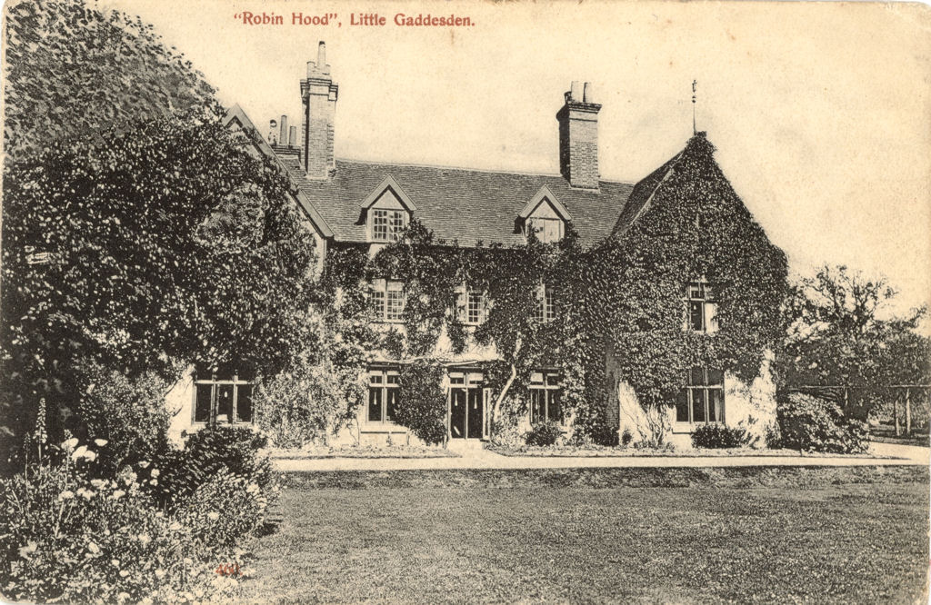 Hertfordshire Genealogy Places Various houses in Little Gaddesden, Herts